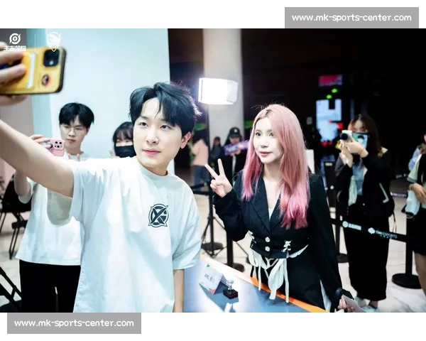 电竞女神驾到：不只靠颜值，实力同样炸裂！